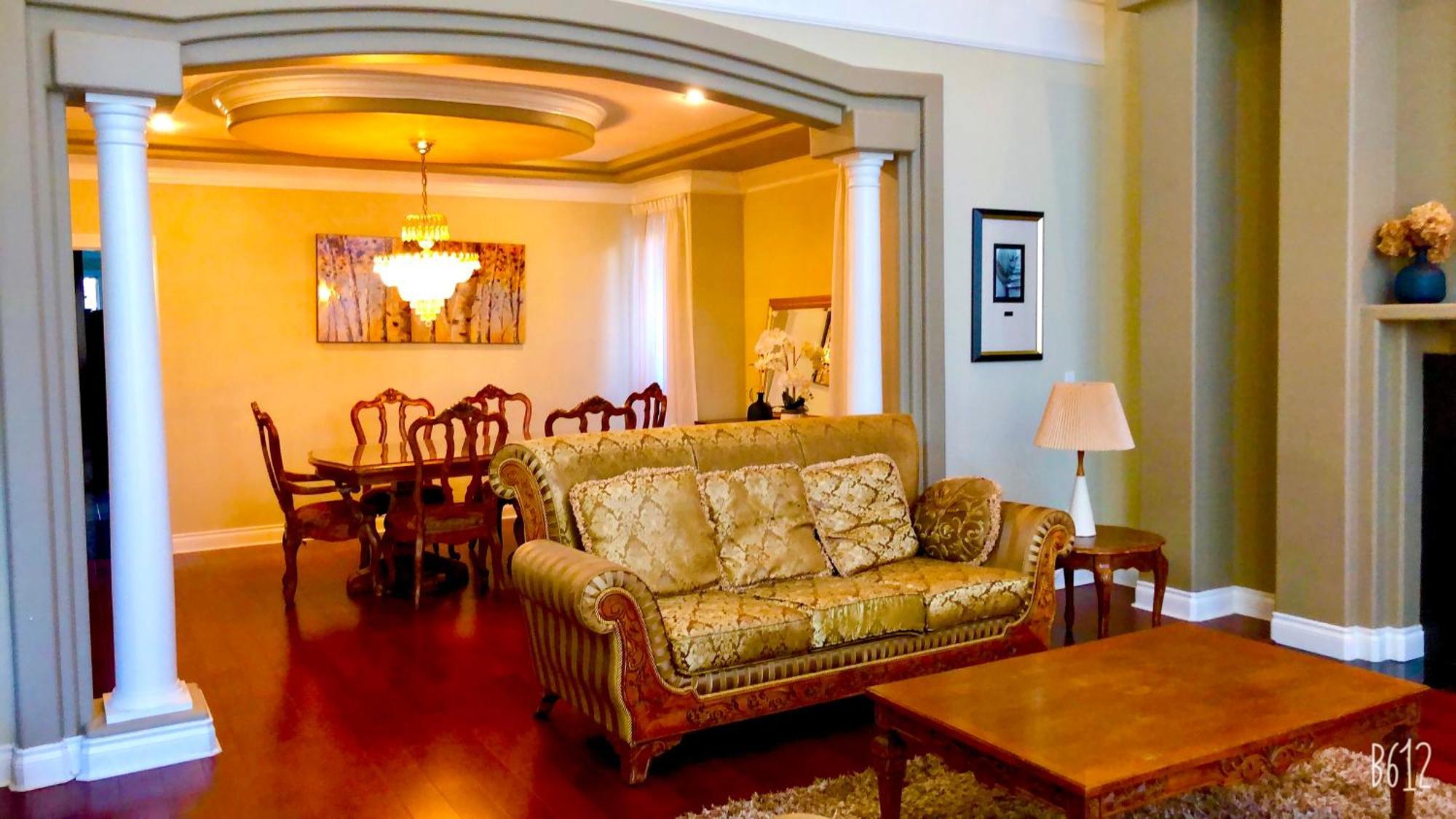 Vancouver Airport Blueberry Manor ริชมอนด์ ภายนอก รูปภาพ