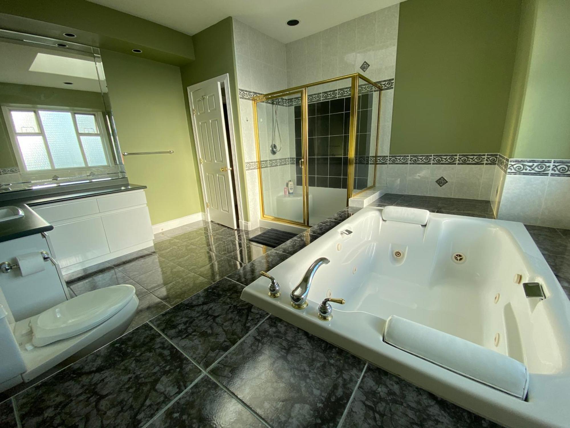 Vancouver Airport Blueberry Manor ริชมอนด์ ภายนอก รูปภาพ